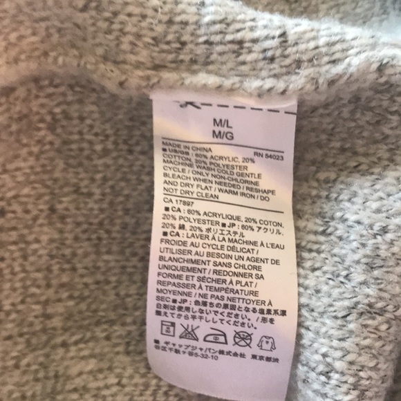 Banana republic poncho - Picture 5 of 8